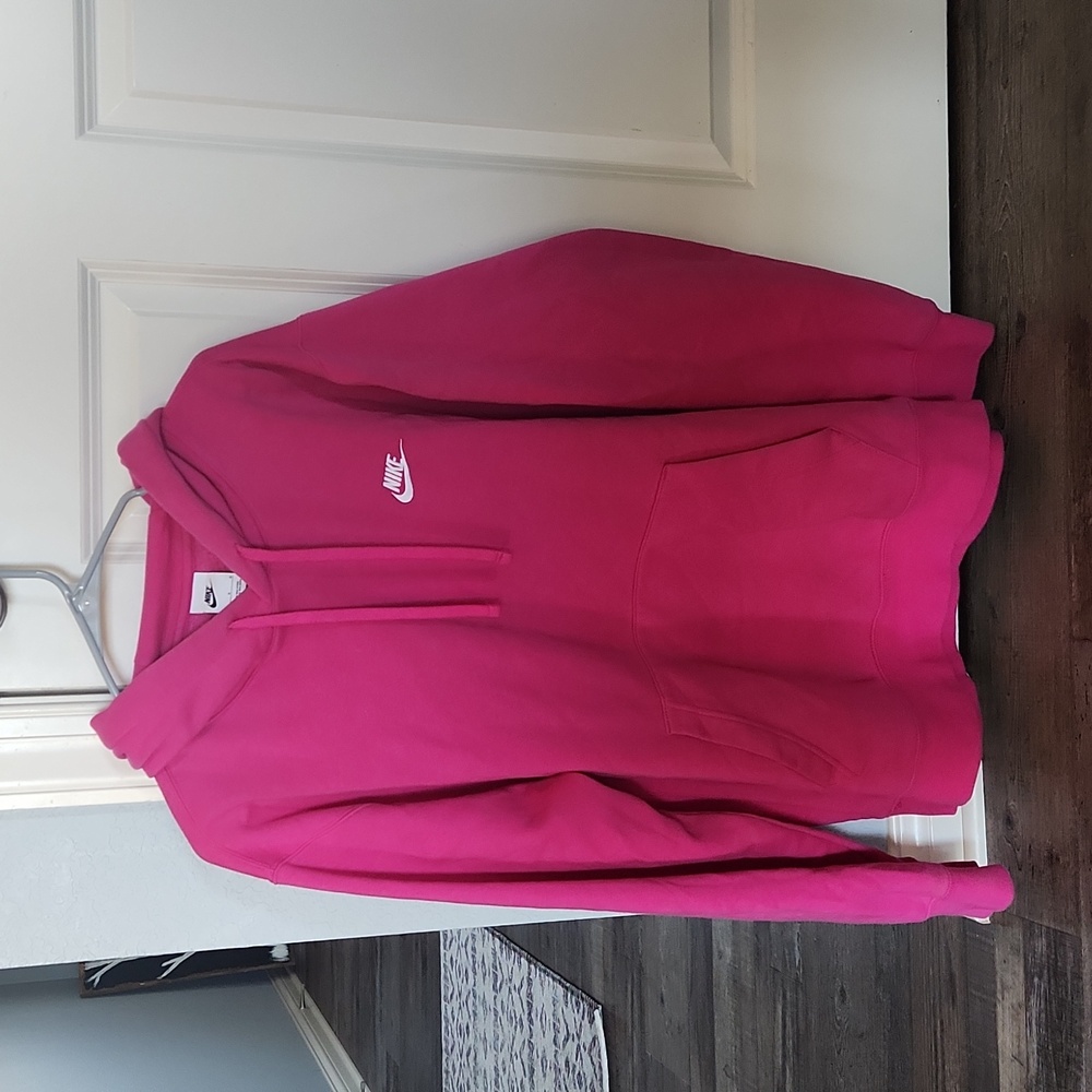 Nike women's sweatshirt